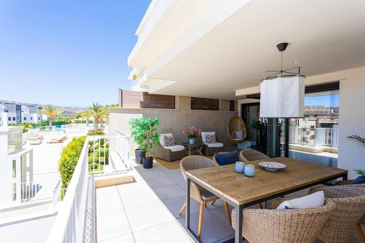 Luxury Apartment With Sea Views And Heated Pool MIJAS COSTA Kültér fotó